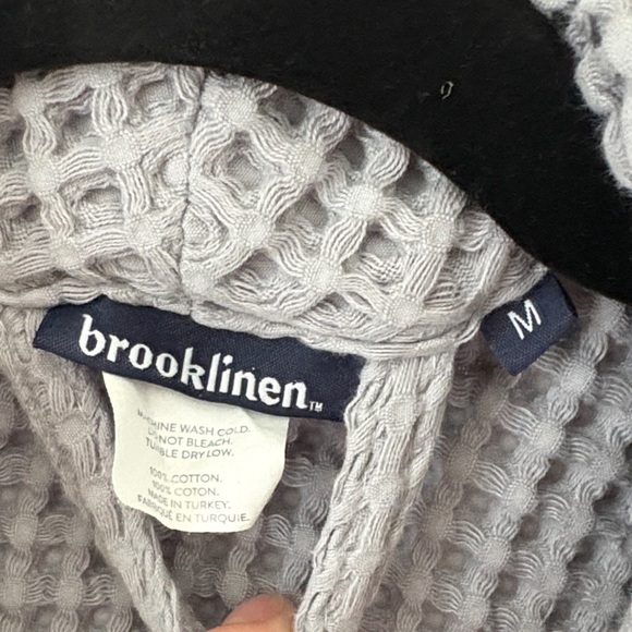 Brooklinen Gray Waffle Knit Robe - Picture 2 of 4